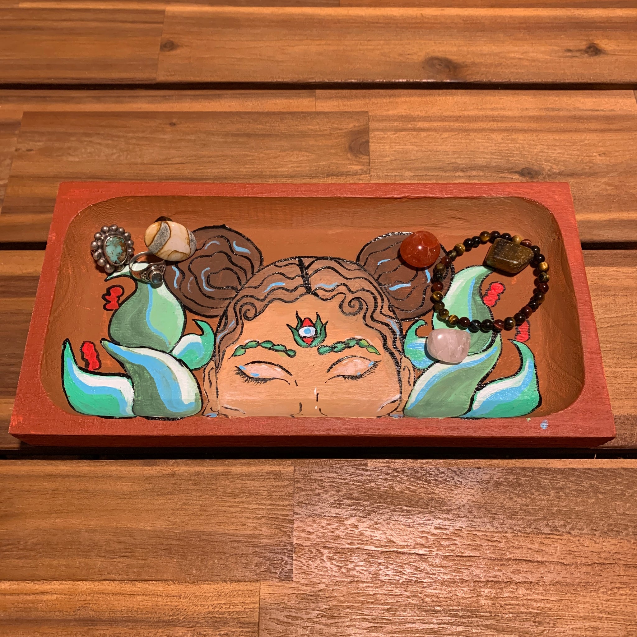 Mujer de la Tierra hand painted tray